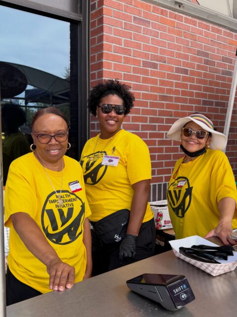Our volunteers are kicking off @bananaball at @jaxshrimp. We love being able to donate time on the community and how it contributes to being able to give back to individuals in the community with free and very affordable wealth and health building event for families. #wealhempowermentinitiatig #savannahbananas #bananaball #jacksonville