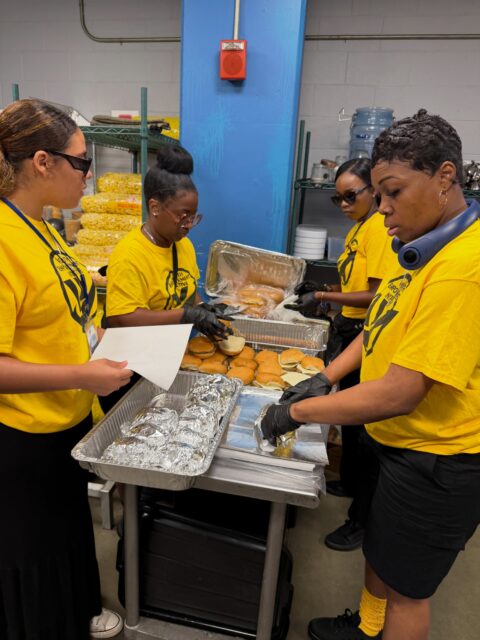 Our volunteers set up for the @bananaball the tool sole selfie’s before they customers starting arriving. Our yellow shirts are 🔥🔥. If you are interested in volunteering with our group, let me know, DM below or hit link in bio.
#wealthempowermentinitiative #community #volunteering